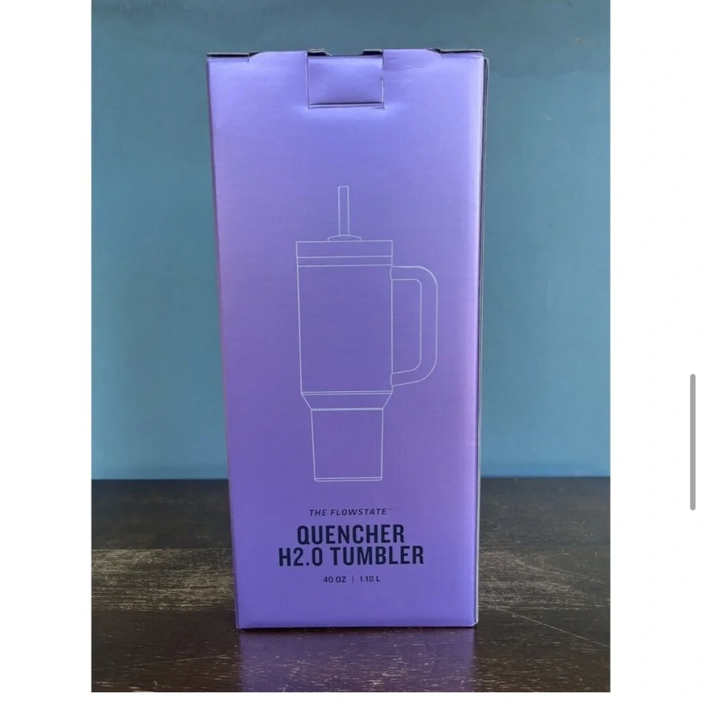 Stanley x Olivia Rodrigo Quencher H2.0 40OZ Purple FlowState Tumbler viral - Picture 7 of 10